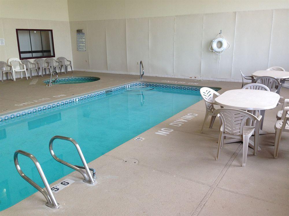 Brentwood Inn & Suites Hobbs Exteriör bild