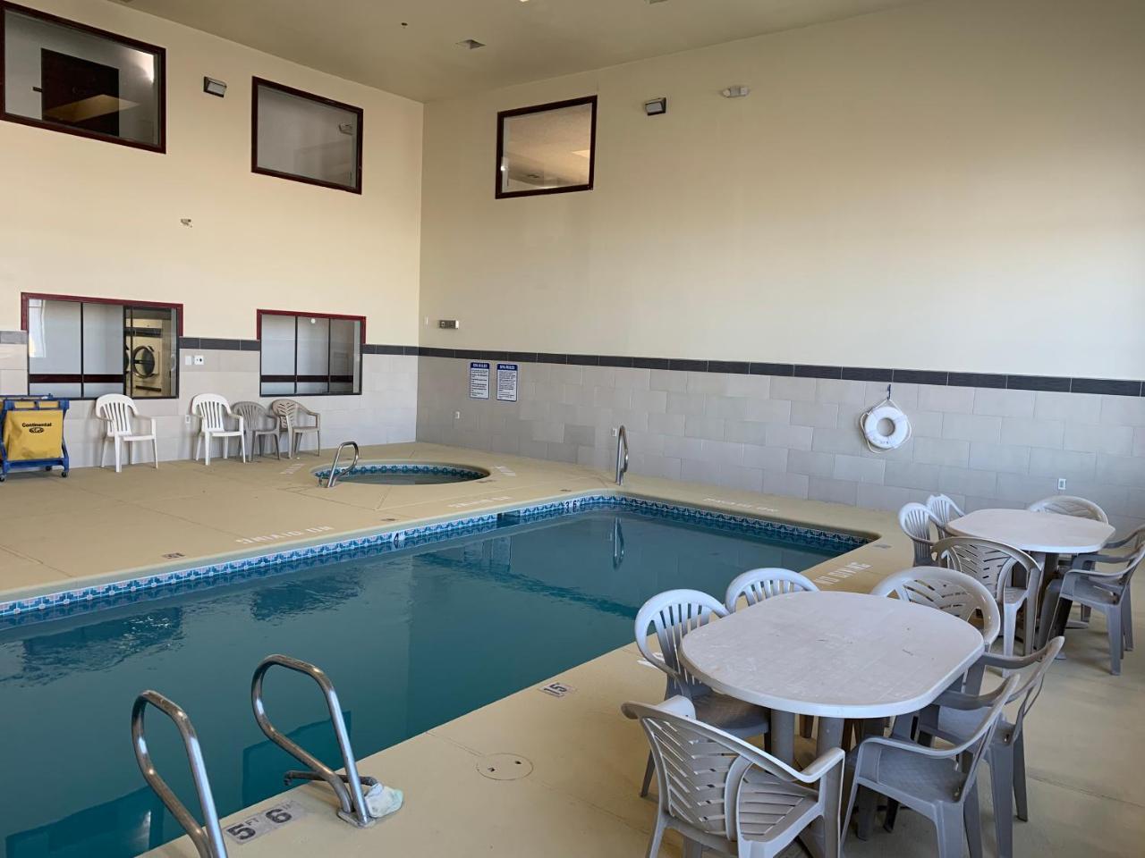 Brentwood Inn & Suites Hobbs Exteriör bild